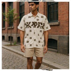 Men's, short sleeve shirt, Off White & Brown Patterns, 100% Cotton, Size Large.